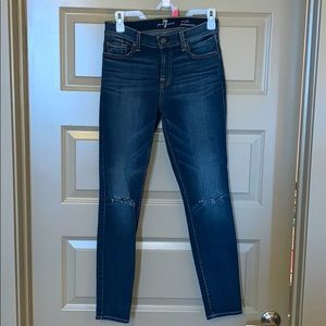 7 For All Mankind Skinny Jeans • “Ankle Gwenevere”
